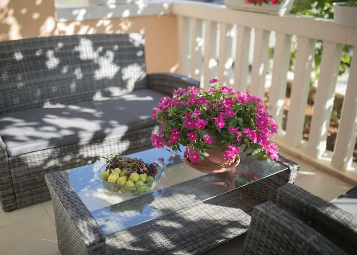 Slavice Appartement *